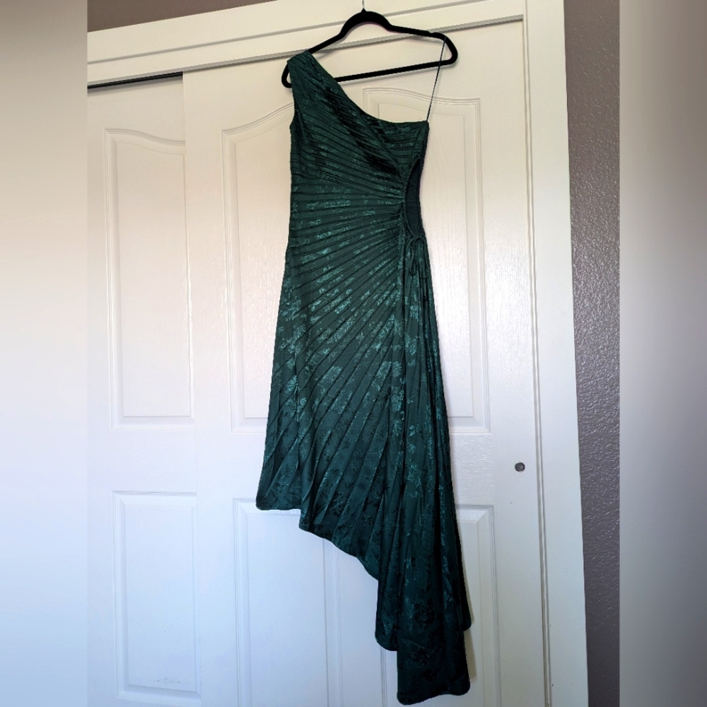 NY&Co Asymmetrical Jacquard Emerald Green Cocktail Dress